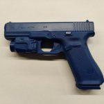 Blue gun Glock 17 Gen5+TLR7